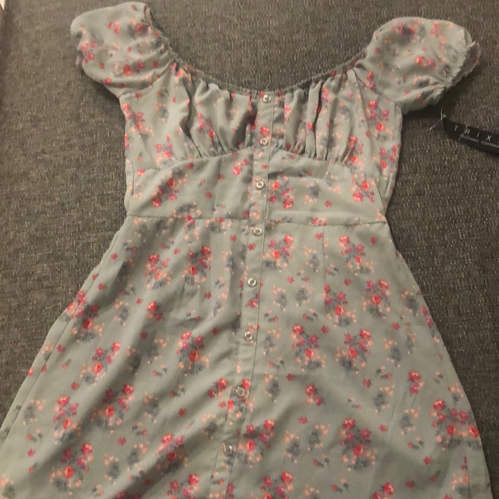 Cute floral print mini dress - Picture 1 of 4